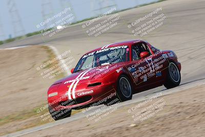 media/Apr-30-2022-CalClub SCCA (Sat) [[98b58ad398]]/Group 5/Race (Outside Grapevine)/